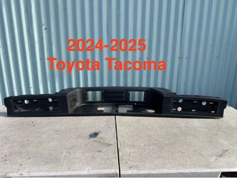 2024-2025 Toyota Tacoma TRD ROAD SR5 STEP BUMPER OEM