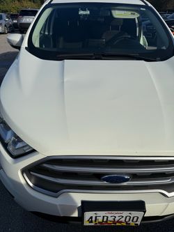 Ford EcoSport White SUV