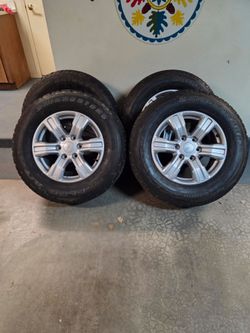 Bridgestone A/T 255/65/R17