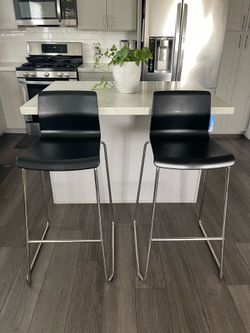 Modern Black Bar Stools