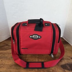 Ricardo Beverly Hills Santa Cruz Red Travel Shoulder Strap Carry On Make up Toiletries Bag
