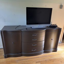 Bedroom Set Mahogany 