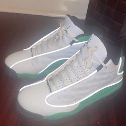 Jordan 13 Lucky Green