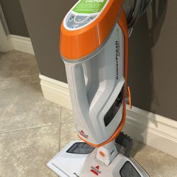Bissel PowerFresh Pet Steam Mop