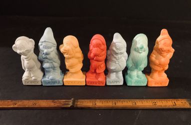 NOS Disney Avon Snow White Dwarves Soaps