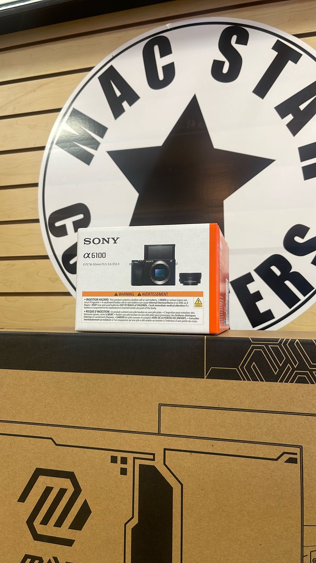 Sony A6100 With 16-50mm Lens