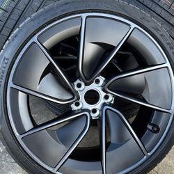 FREE DELIVERY- 4x OEM 2025 Tesla Model 3 Performance 20" Warp Wheels and Tires Set SENSORS