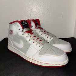 Jordan 1 “Hare”