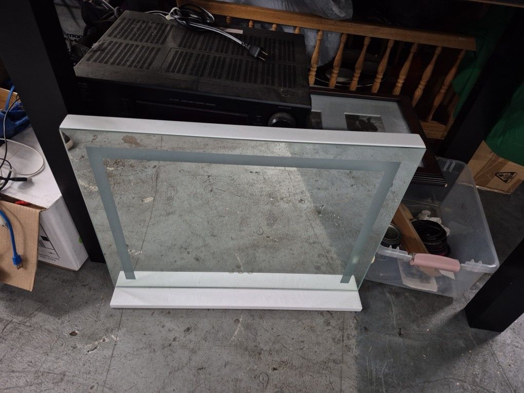 Mirror With LED Light 23x18 No Core Untested