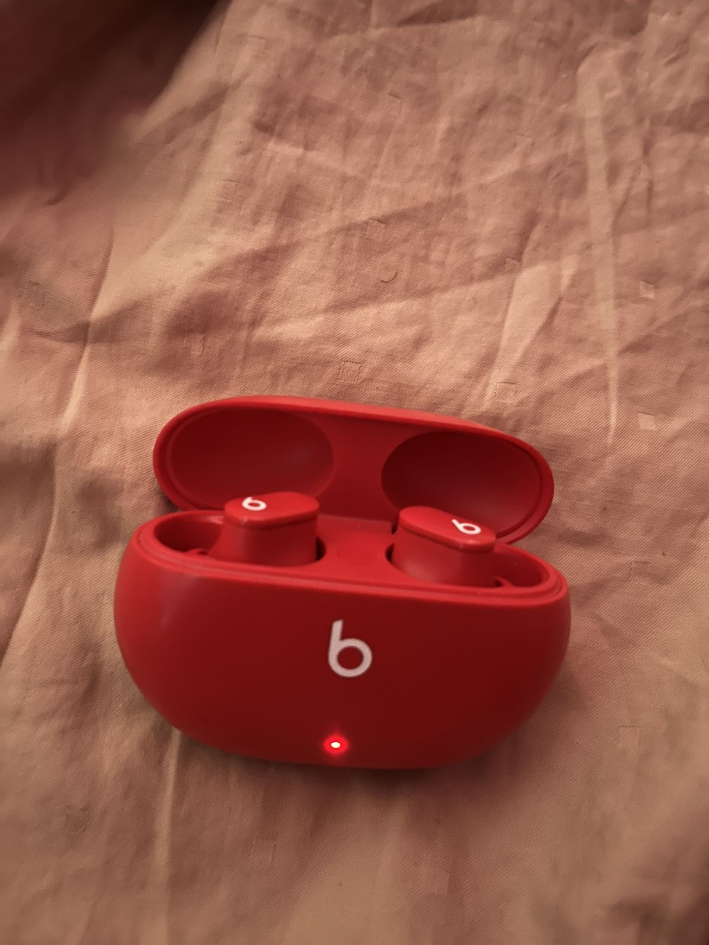 Beats Studio Buds