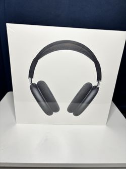 AirPods Max Black Brand New