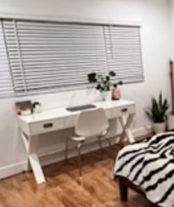 White Desk
