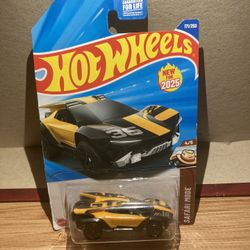 Hot Wheels / Amaru GTC / Yellow