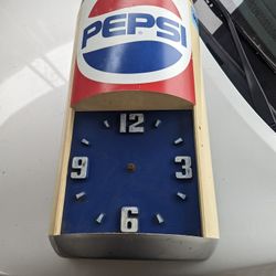Vintage Pepsi Clock