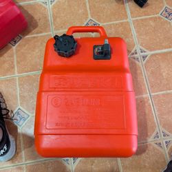 Suzuki Gas Tank 6.6 Gal