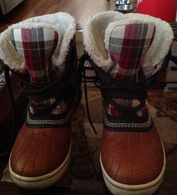 Women Sorel boots size 6