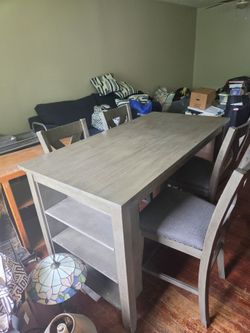 Dining room table