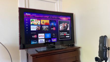 Samsung Flat Screen TV