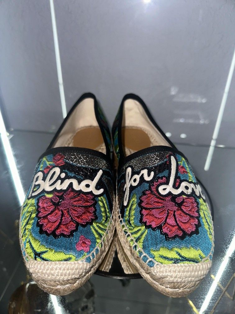 New In Box Gucci BLIND FOR LOVE ESPADRILLES 