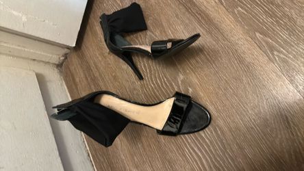 Black heels 10