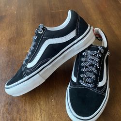 Vans New Size 4.5 Men 