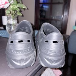 Authentic LA County Jail Issued Black Clogs/Crocs - Size 9 (Fits 9-11) Mint!