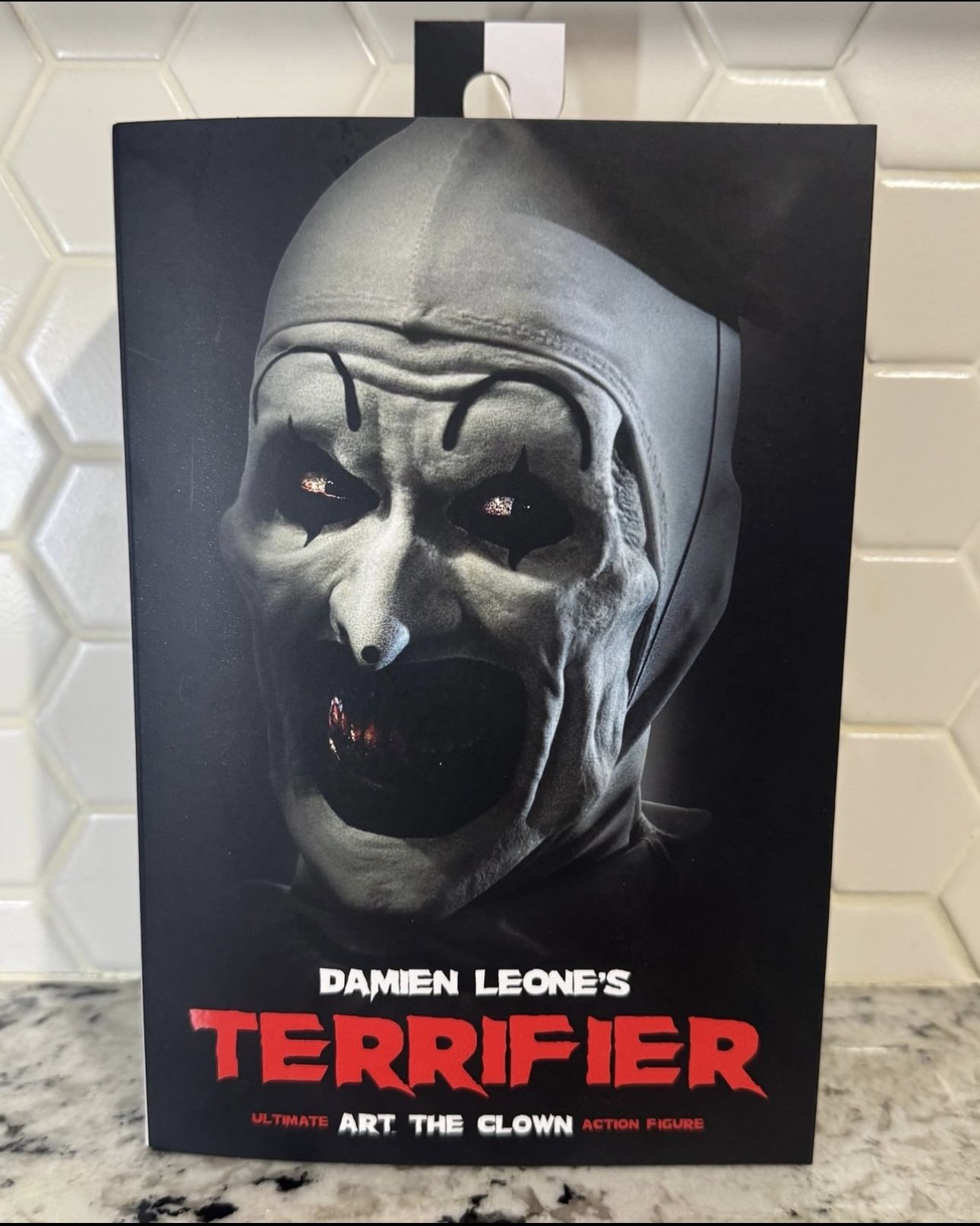 Terrifier Ultimate Art the Clown Action Figure
