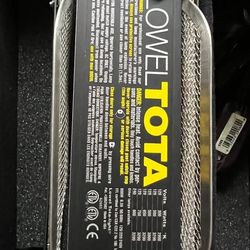 Lowel Tota tungsten Lights w case