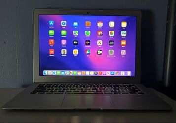 Apple MacBook Air 13" (Early 2015) - 121GB SSD - macOS Monterey