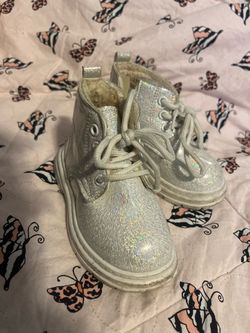 Toddler Girls Iridescent Glitter Lace-Up Boots