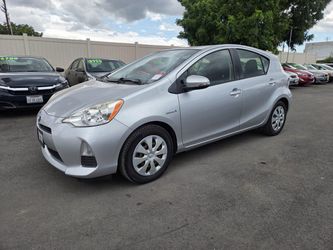 2013 Toyota Prius c