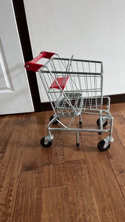 Melissa and Doug Grocery Cart
