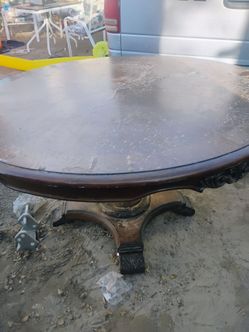 Round table