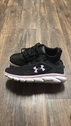 Under Armor Girls Shoes