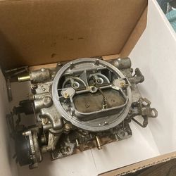 Edelbrock 600 can carb