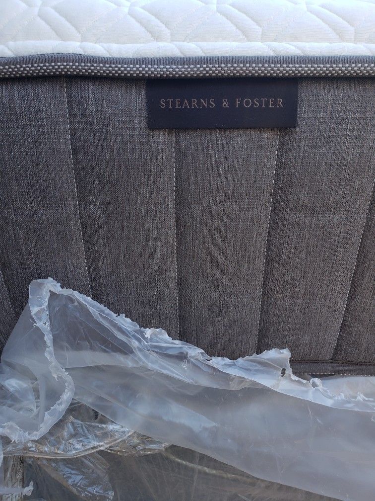 King Size Matress Steson Foster With Boxpring Free Delivery