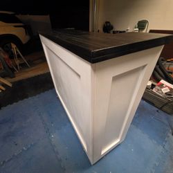 Brand New Mobile Bar 