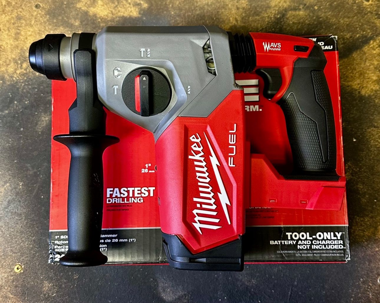 MILWAUKEE ROTARY HAMMER DRILL **Brand NEW**