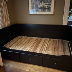 IKEA Hemnes Day Bed