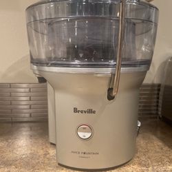 Breville Juicer