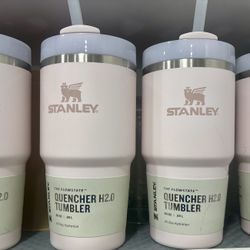 New Pale Pink STANLEY the Flowstate Quencher 20oz