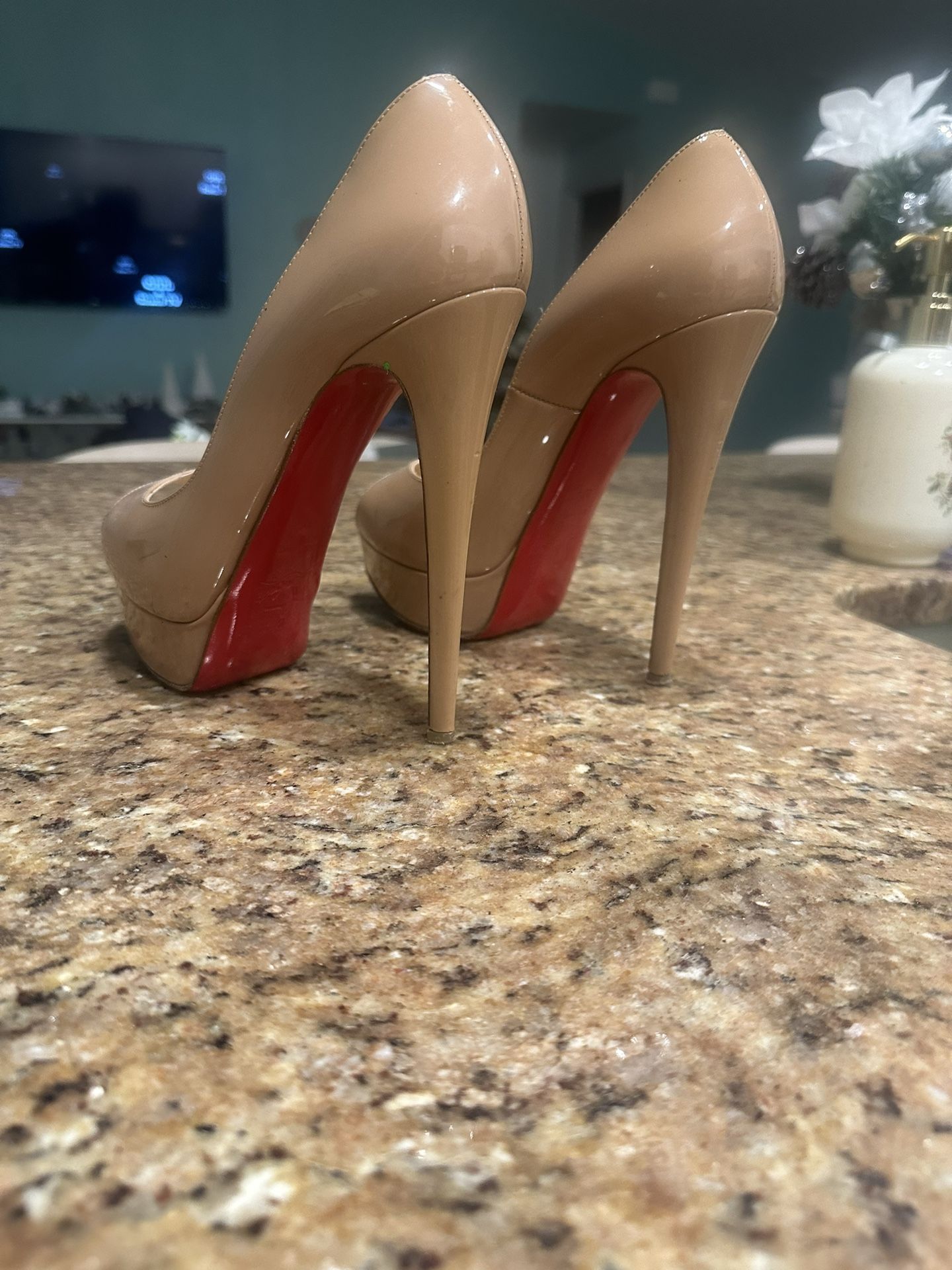 christian louboutin Size 7