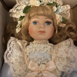 Musical Marie Osmond Doll for Sale in Mesa, AZ OfferUp