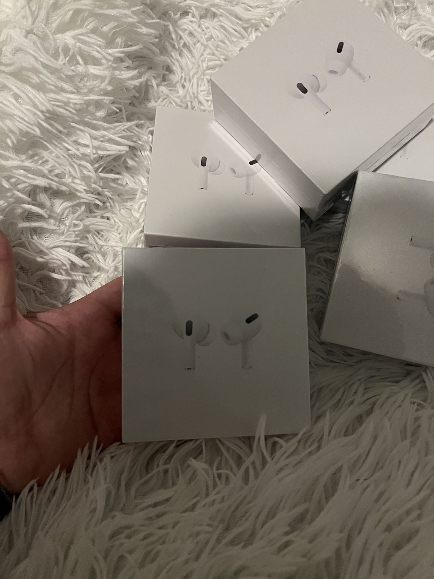 Airpod Pros *SEND BEST OFFER*