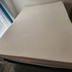 TEMPUR-Supreme 3" Memory Foam Mattress Topper Queen 