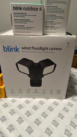 Blink wired floodlight camera
