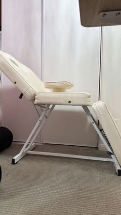 Professional Esthetician Bed