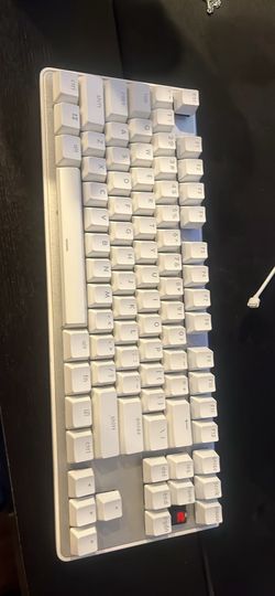 75% white keyboard