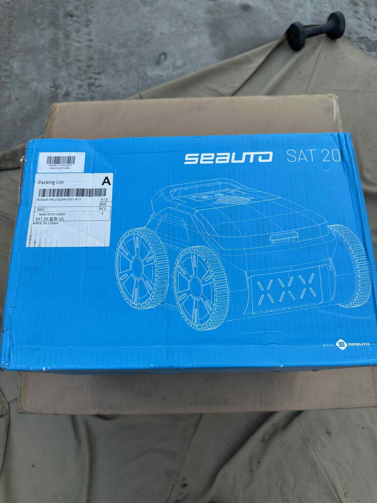 Seauto Robotic Pool Cleaner 🏊‍♂️ Limpiador robótico de piscinas 