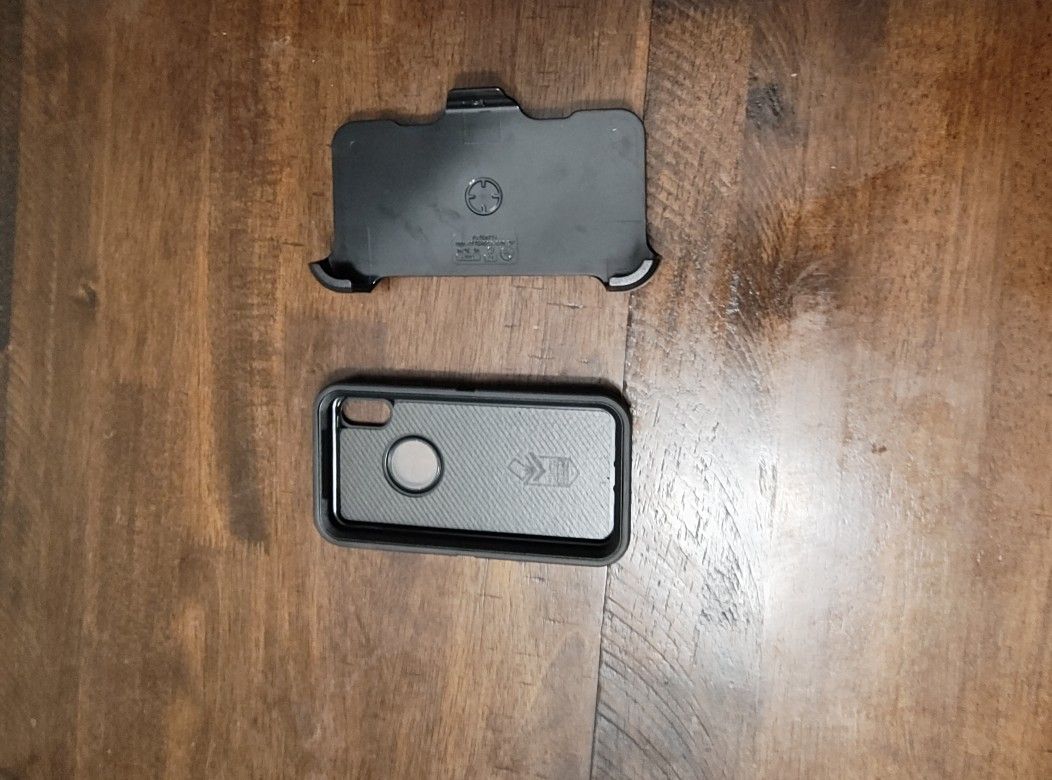 iPhone Xs/XR OtterBox Case